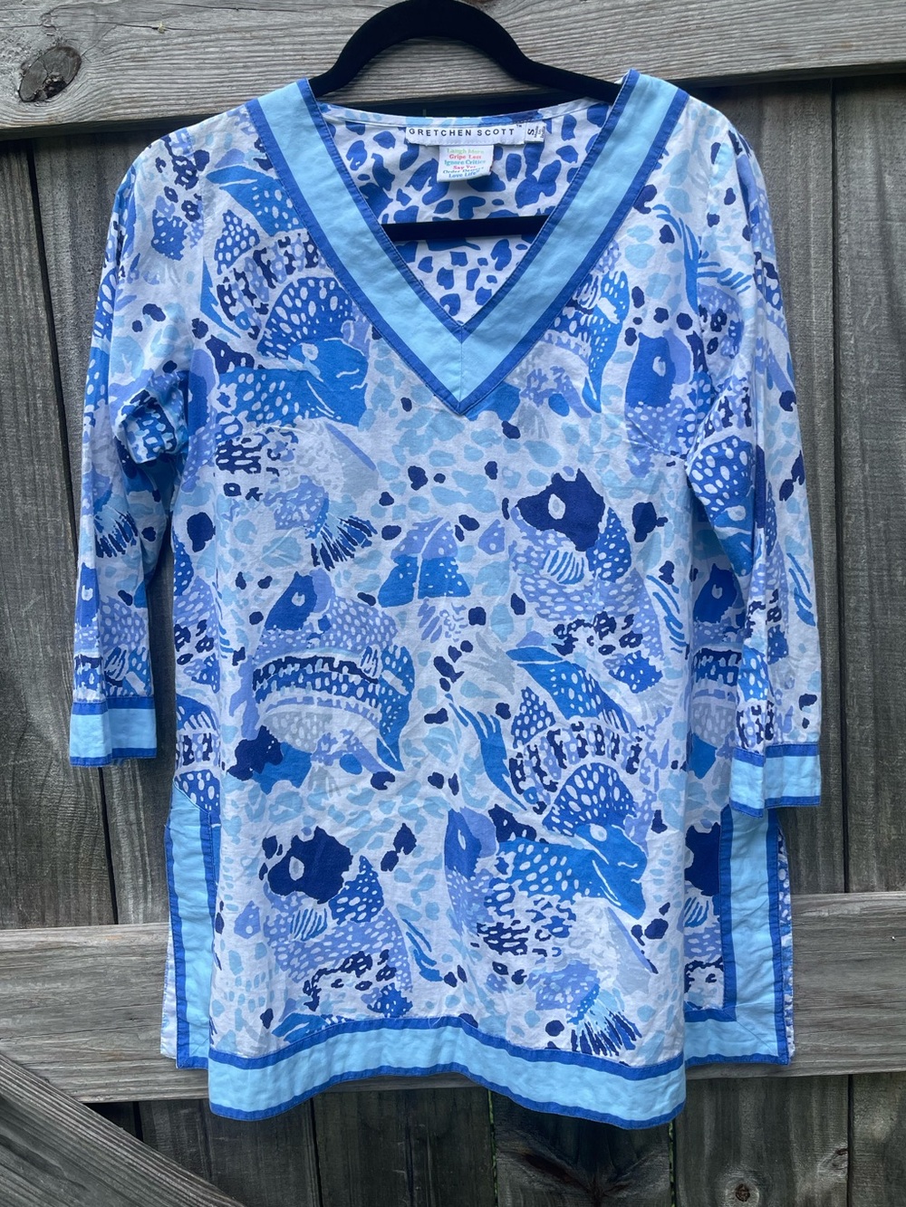 Gretchen Scott Blue Printed V-Neck Top - Abstract Spot Pattern Sz S